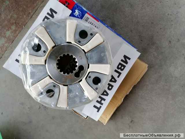 4671573 Муфта гидронасоса в сборе Hitachi (Хитачи) 4671573