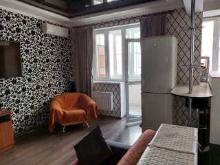 3-комнатная квартира, 71 кв.м., ул. Есенина