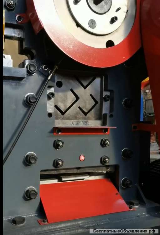 Многофукциоальный станка пробивки