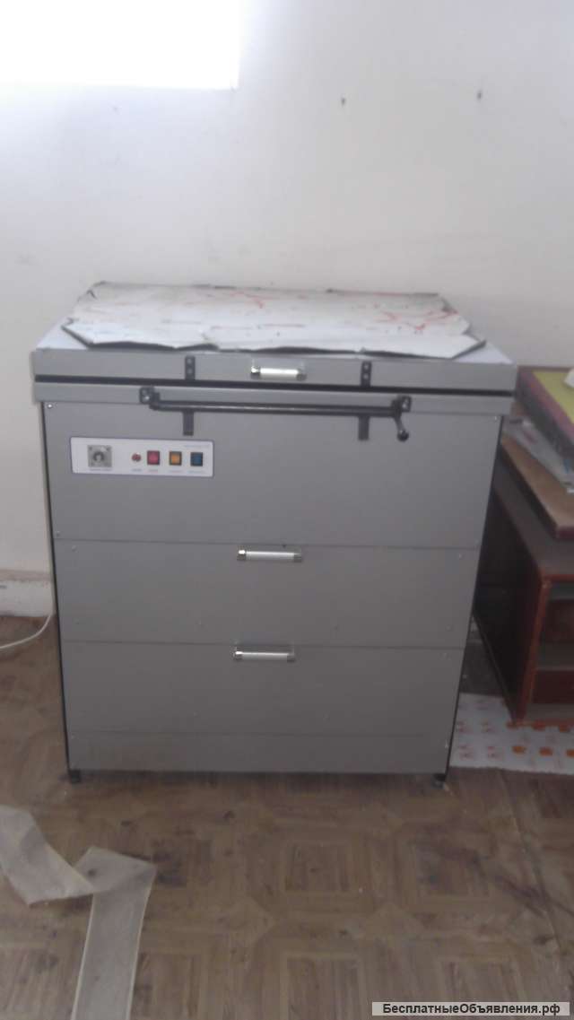 Сушилка и стол для сеток шелкографной печати