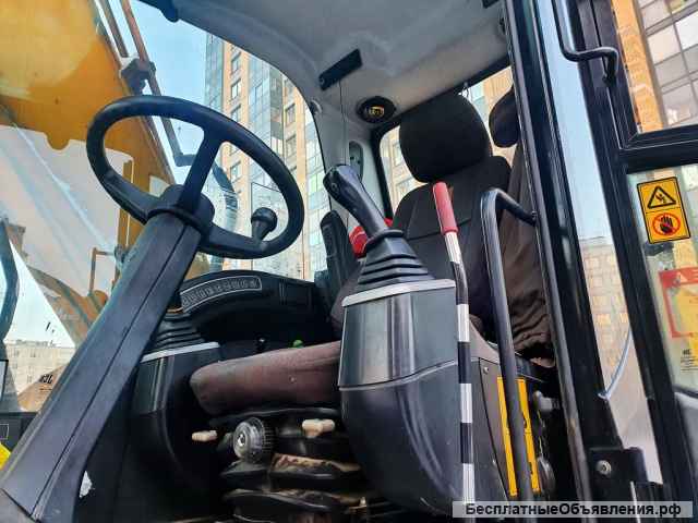 JCB JS 160W б/у колёсный экскаватор в Габарите
