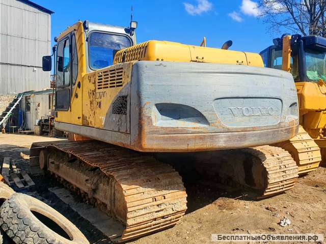 Volvo EC210B LC б/у экскаватор гусеничный 22 тонн