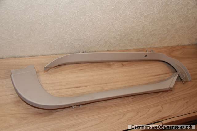 FORD FOCUS II Накладки боковин крышки багажника 4M51-A42907-A