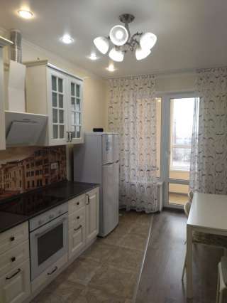 1-комнатная квартира, 43 кв.м., ЧМР