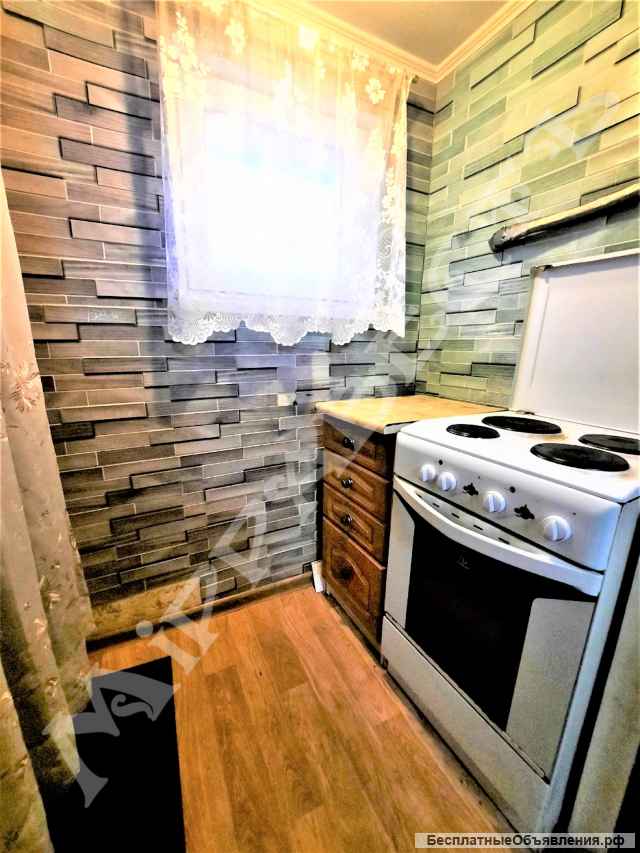 2 комн. кв-ру, Центр, Журавлёва, 1/2 кирп; 33/18/6 Цена 1900000