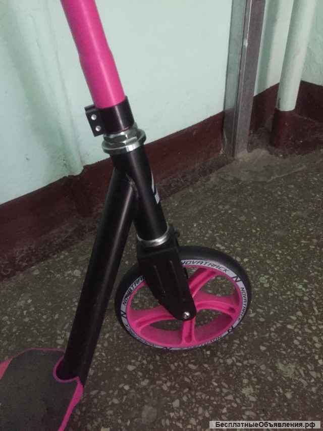 Самокат подростковый Novatrack POLIS 200