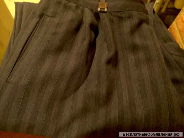 Брюки женские б/у размер 46-48