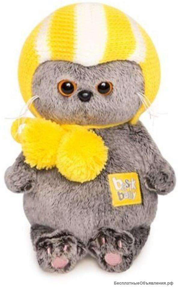 Басик-бейби в жёлтой шапочке