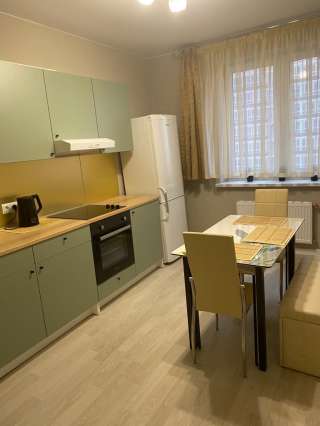 1 к.кв. 36 м2 евроемонт Губернский