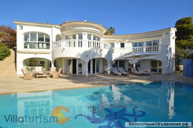 Роскошная вилла на берегу моря