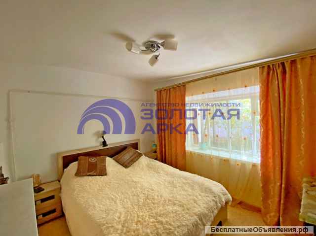 В самом центре города продается ухоженный дом