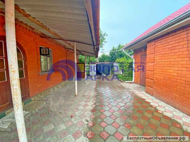 В центре продается хорошее домовладение