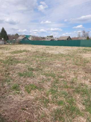 15 соток в жилой деревне рядом с водохранилищем и лесом. ЛПХ. Собственность