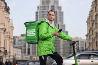 Курьер Delivery Clab
