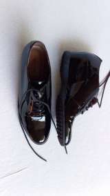 Туфли женские чёрные лакированные, кожа, со шнурками бу отл. состоянии
