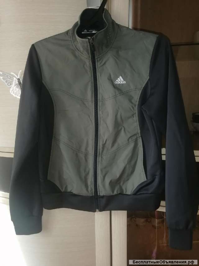 Куртка Adidas 42-44