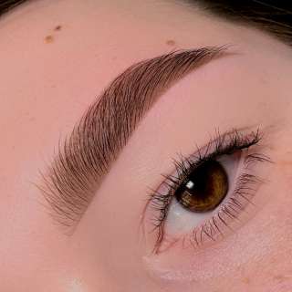 Оформление бровей