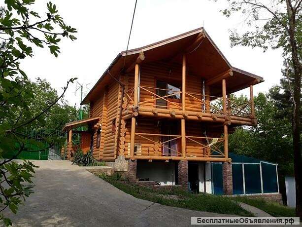 Отдых в Туапсе. Бревенчатый дом с бассейном в Дзеберкой.