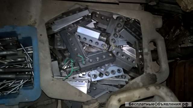 Резцы зубострогальные