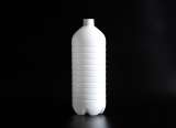 Пластиковая бутылка лучшее решение для розлива воды с газом и бе