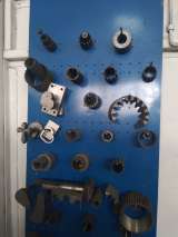 Шестеренки, пики и запчасти