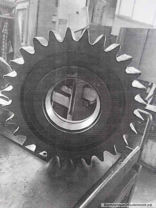 Шестеренки, пики и запчасти