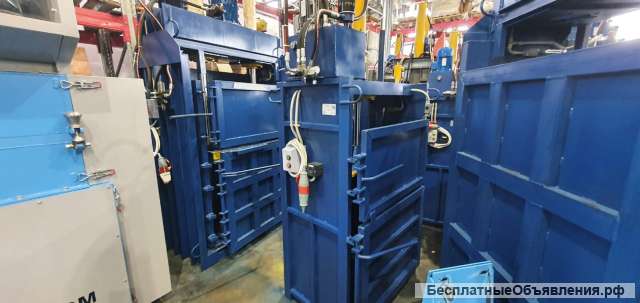 Пресс для прессования полимеров, макулатуры, картона, полиэтилена, ПЭТ бутылок, ТБО и прочего