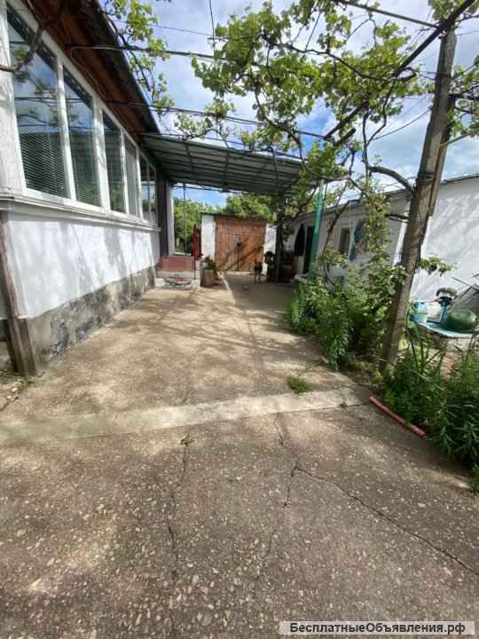 Дом в Крыму в центре города Керчь возле моря