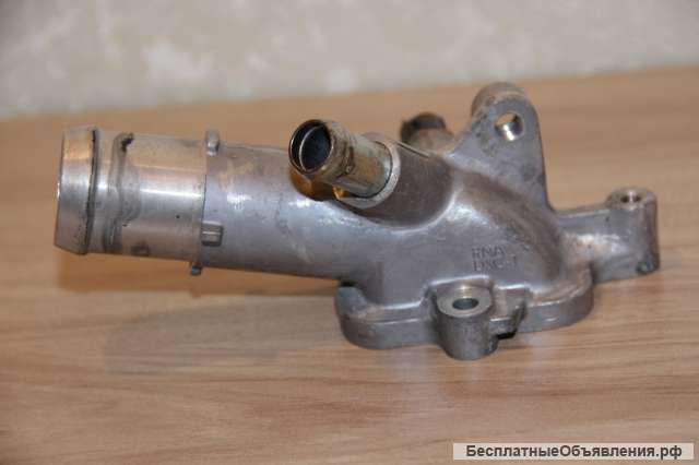 Honda. Фланец системы охлаждения 19315-RNA-A01