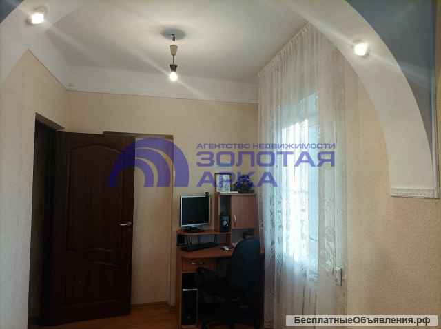 Отличный кирпичный 2-х этажный дом