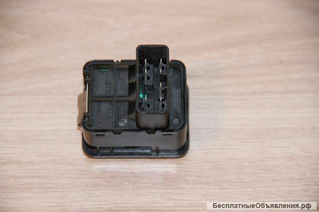 Geely MK Кнопка управления зеркалами 1700989