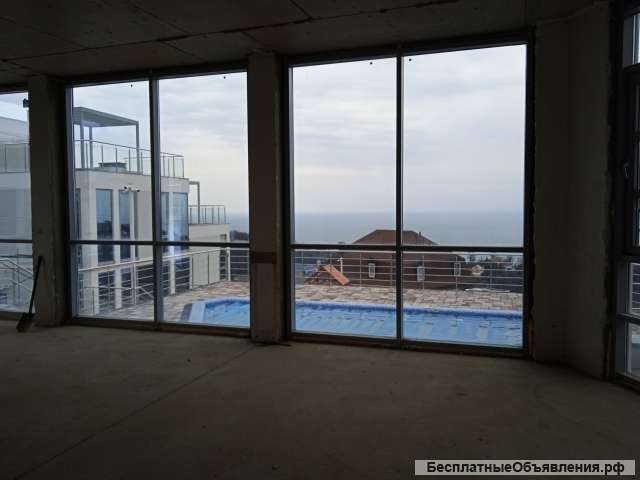 Таунхаус с видом на море в Ручье Видном