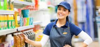 Требуется кассирша на супермаркет