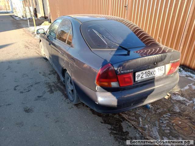 Водитель курьер авто даем и жилье