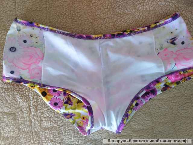 Плавки для купания, новые, р.44, 2шт: стринги и шортики