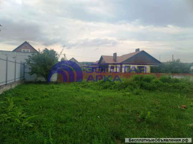 Участок 5 соток в спальном районе города