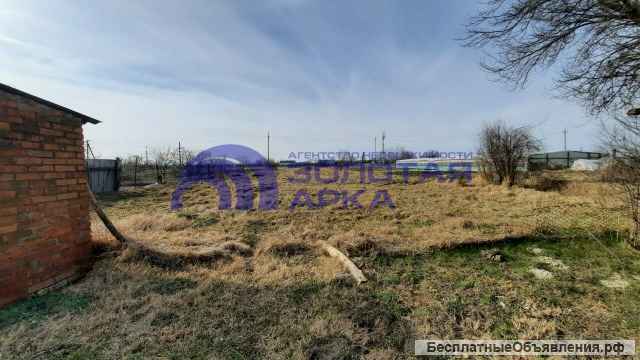 Саманный дом 43.2 кв.м, в х.Красный