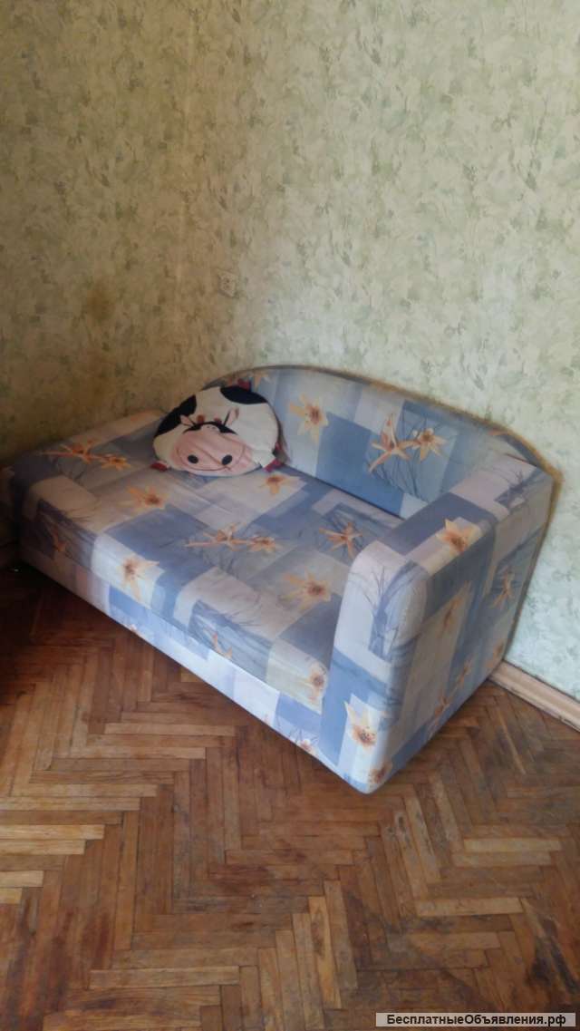 Диван- софу