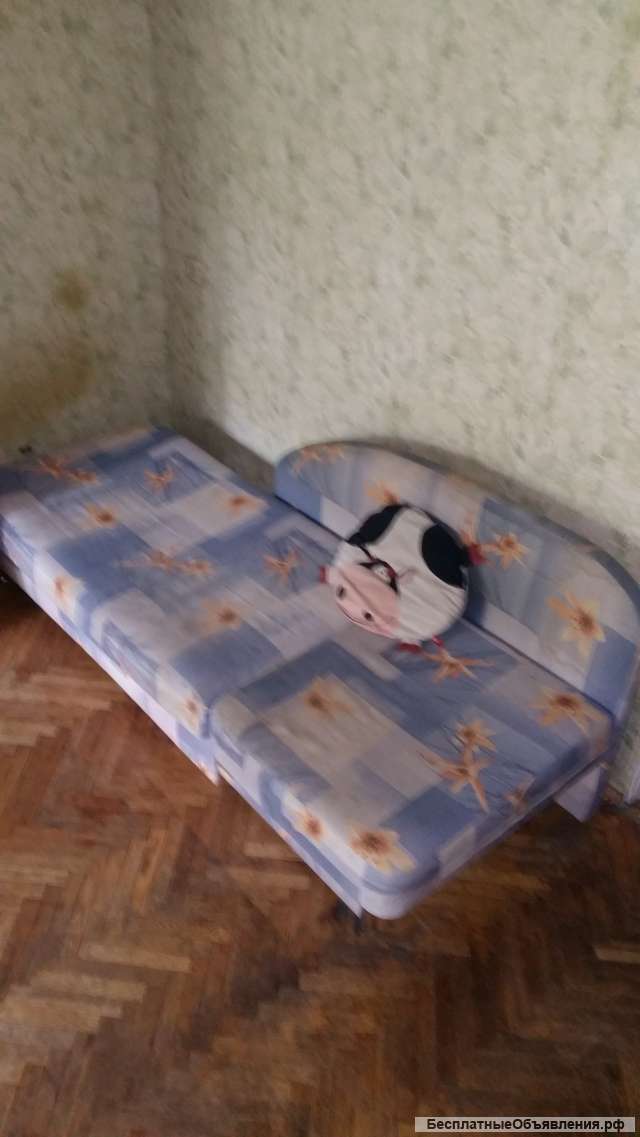 Диван- софу