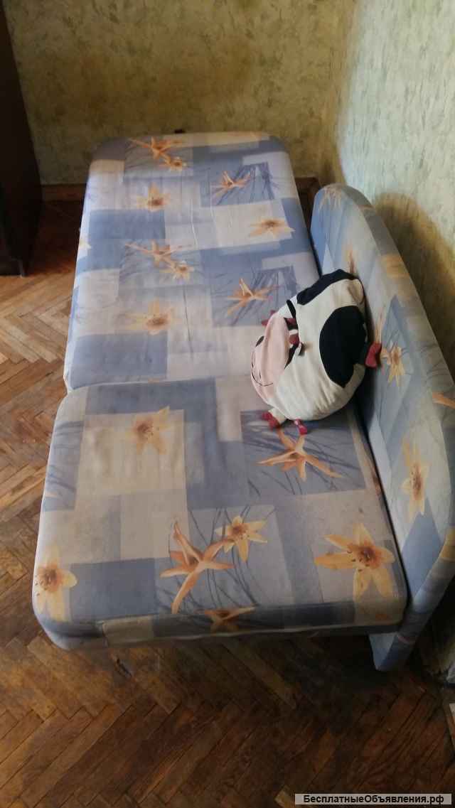 Диван- софу