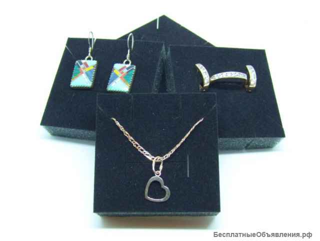 Ложемент для ювелирных изделий, значков, медалей, сувенирной продукции на поролоновой основе