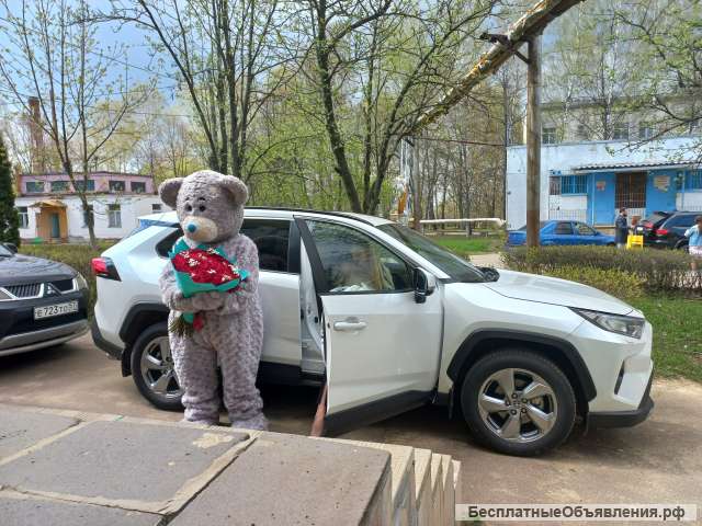 Свадьба, аэропорты, личный водитель