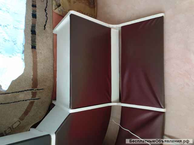 Кухонный уголок б/у в хорошем состоянии