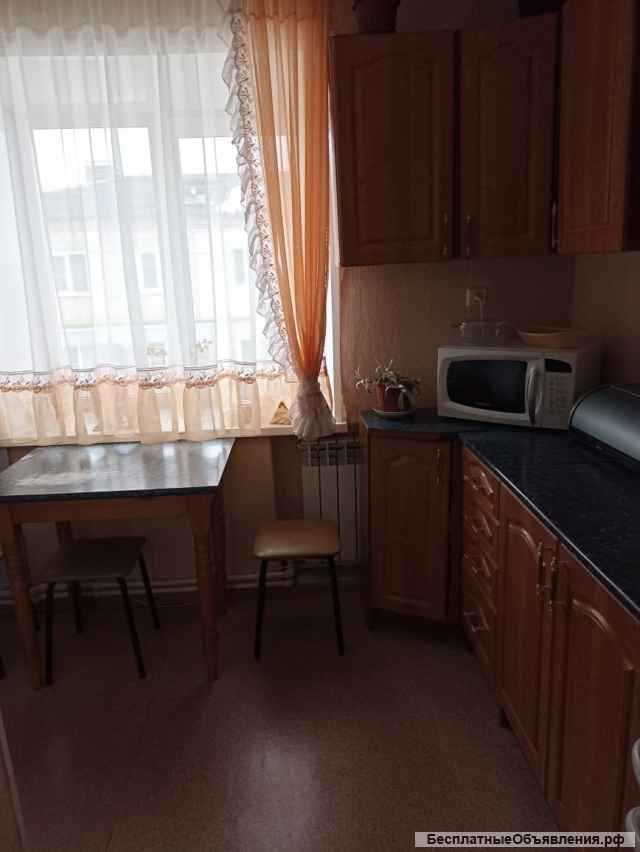 2 комнатная квартира в п Красная Горбатка