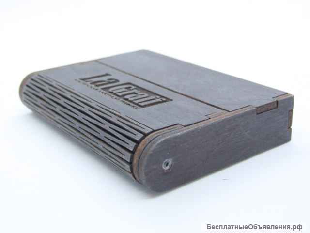 Визитница из натурального дерева - отличный корпоративный сувенир