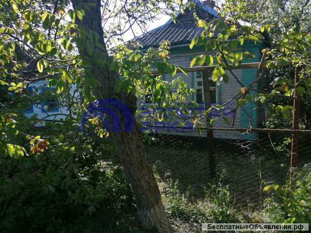 Небольшой дом в тихом районе ст. Петровской