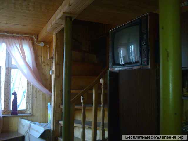Сдам дачу на берегу реки Осетр