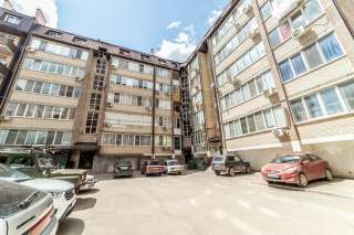 Для жизни и сдачи в аренду: светлая квартира-студия