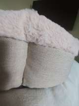 Меховый лежак для кошек и собак