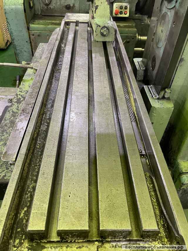 Горизонтально-фрезерный станок 6р82